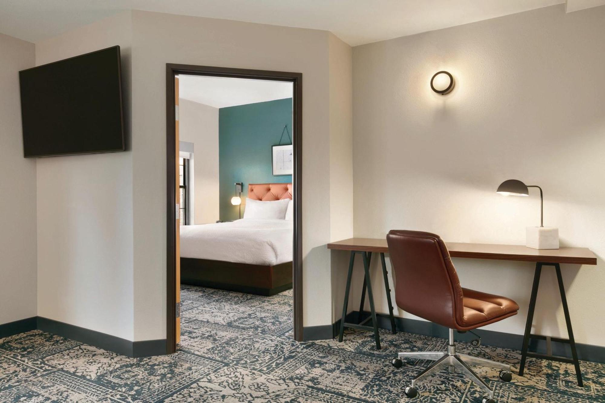 Four Points By Sheraton Raleigh Arena Eksteriør billede