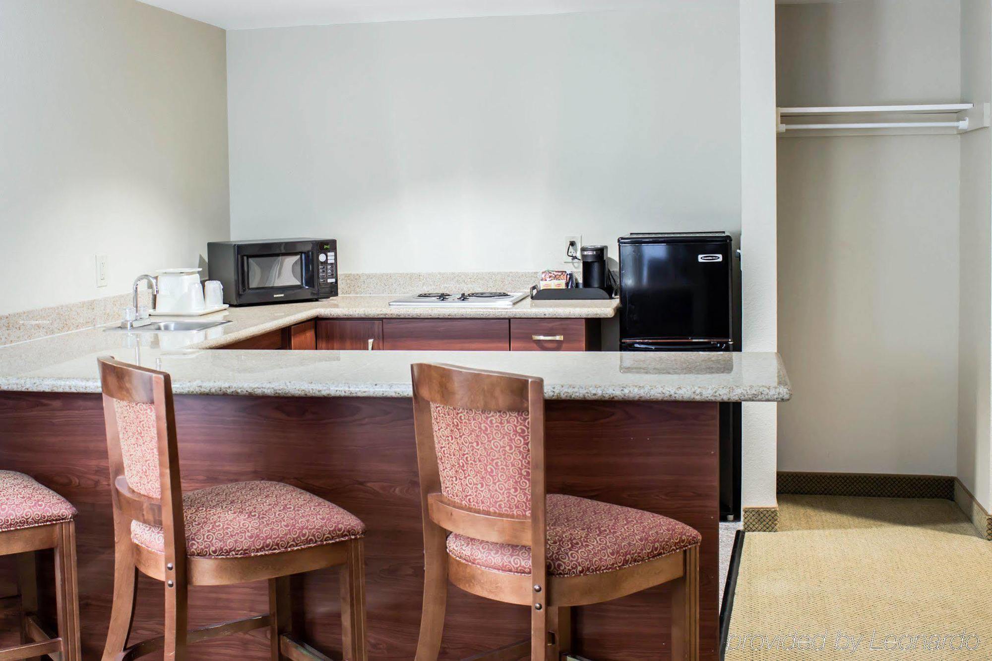 Four Points By Sheraton Raleigh Arena Eksteriør billede