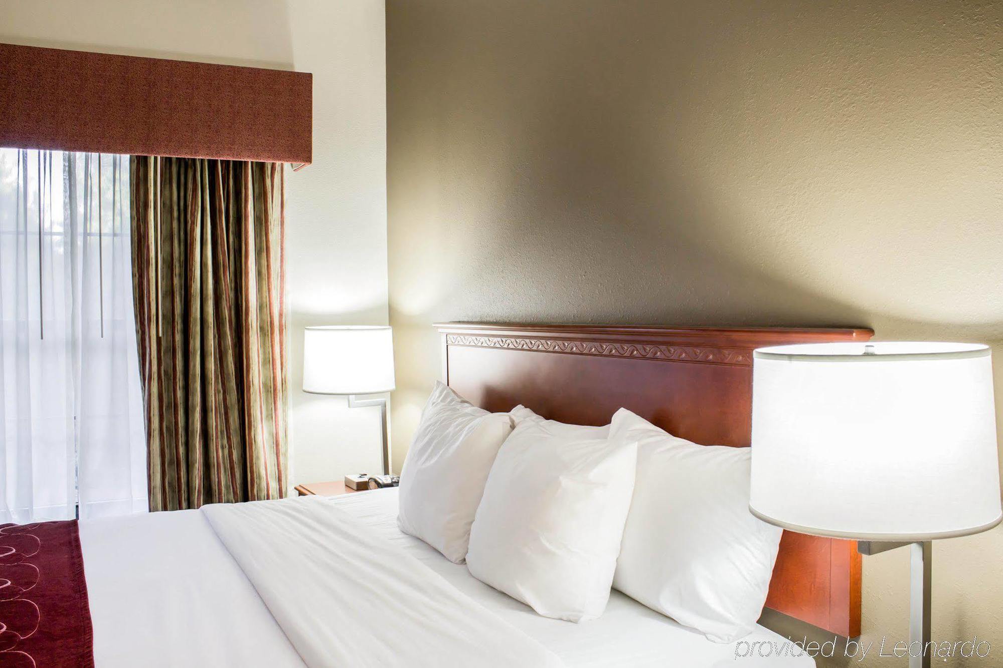Four Points By Sheraton Raleigh Arena Eksteriør billede