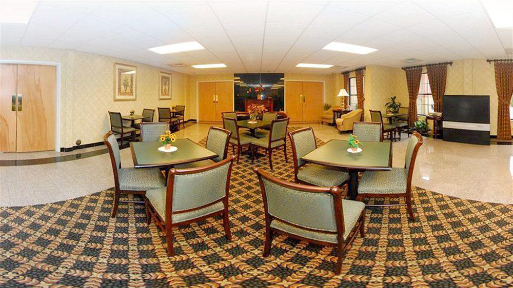 Four Points By Sheraton Raleigh Arena Eksteriør billede